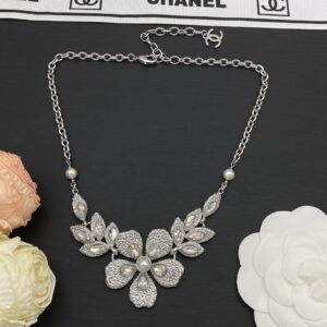 Chanel Jewelry Style 60