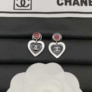 Chanel Jewelry Style 40
