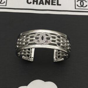 Chanel Jewelry Style 60