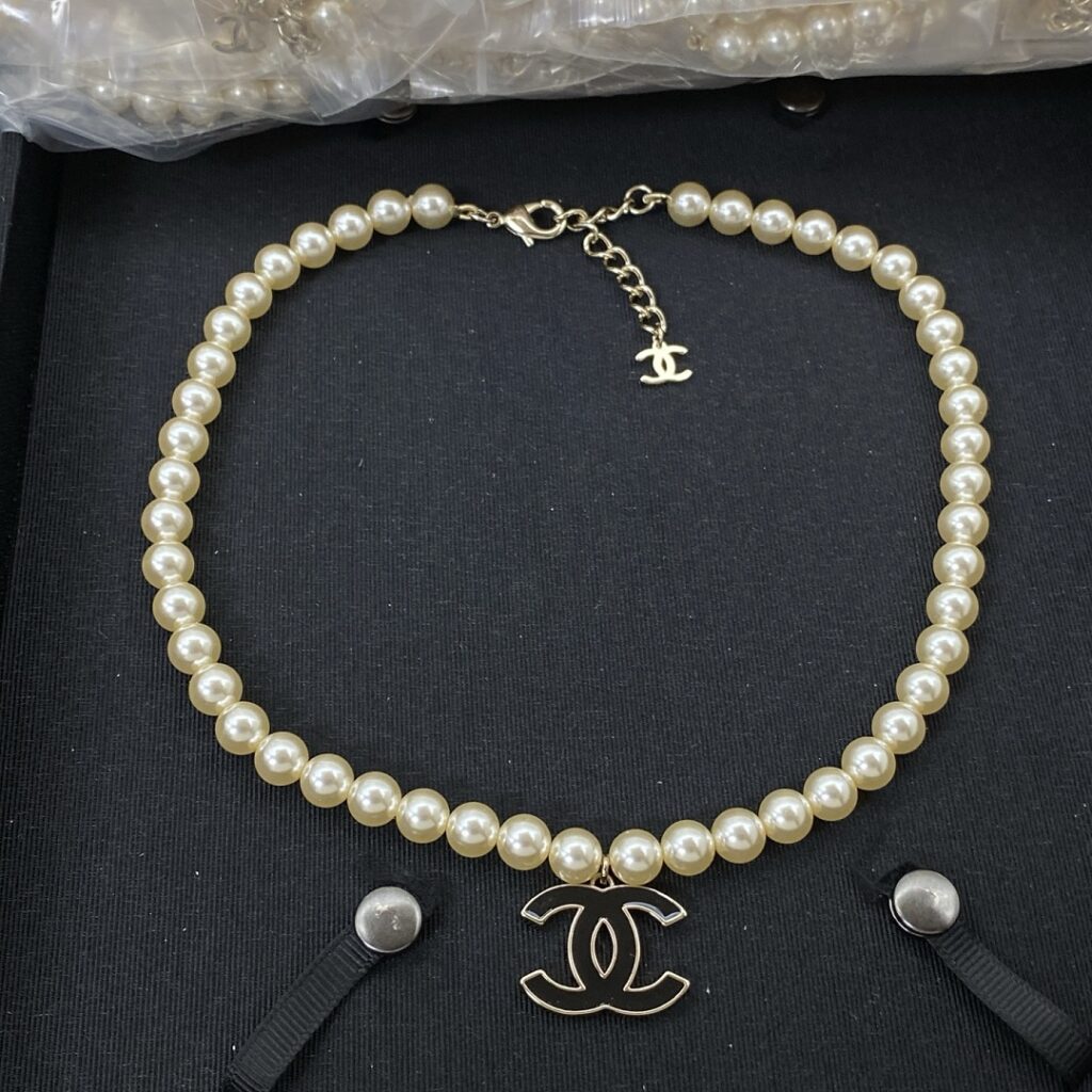 Chanel Jewelry Style 55
