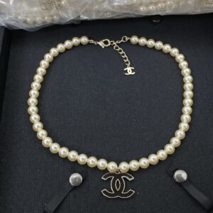 Chanel Jewelry Style 55