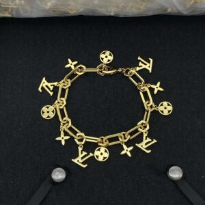 Louis Vuitton Jewelry Style 55