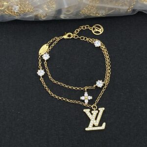 Louis Vuitton Jewelry Style 50