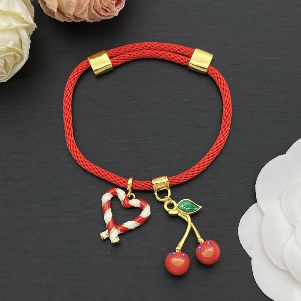 Louis Vuitton Jewelry Style 50