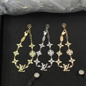 Louis Vuitton Jewelry Style 50