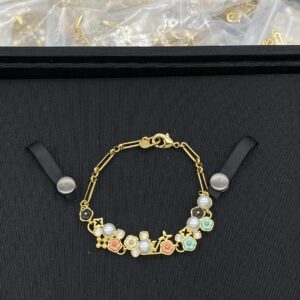 Louis Vuitton Jewelry Style 55