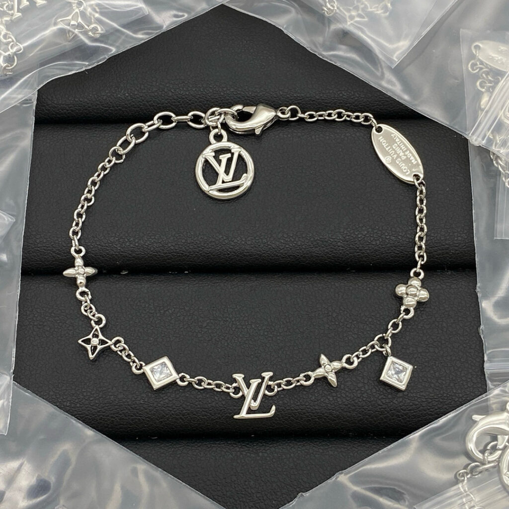 Jewelry Style 45