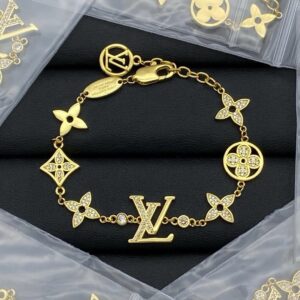 Louis Vuitton Jewelry Style 50