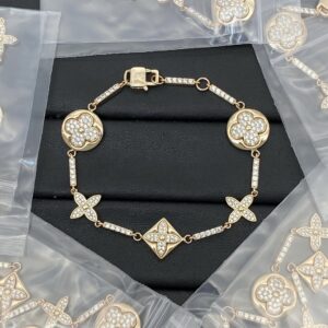 Louis Vuitton Jewelry Style 55