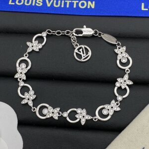 Louis Vuitton Jewelry Style 55