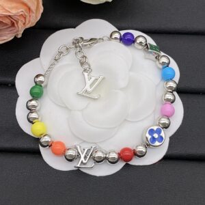 Louis Vuitton Jewelry Style 50