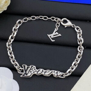 Louis Vuitton Jewelry Style 45