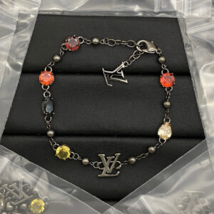 Louis Vuitton Jewelry Style 50