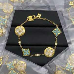 Louis Vuitton Jewelry Style 50