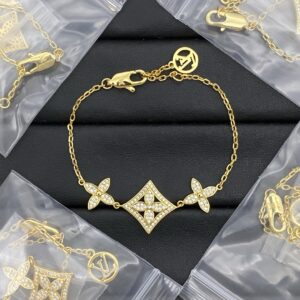 Louis Vuitton Jewelry Style 45