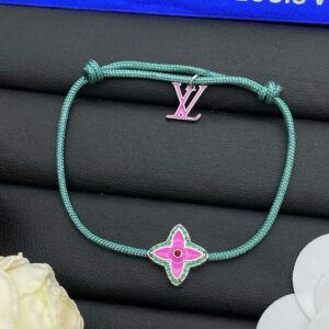 Louis Vuitton Jewelry Style 45