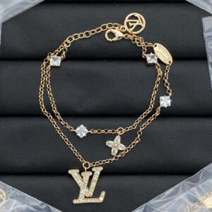 Louis Vuitton Jewelry Style 50
