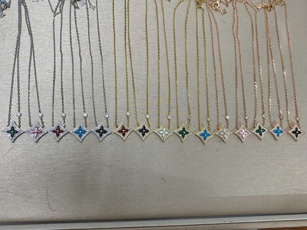 Jewelry Style 238298635-52