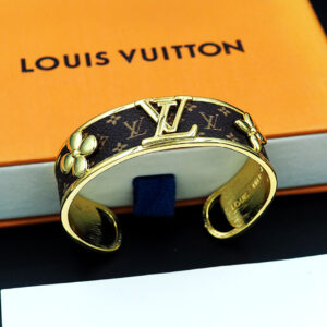 Jewelry Style 239365282-75
