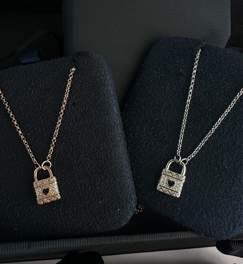 Jewelry Style 242223075-55