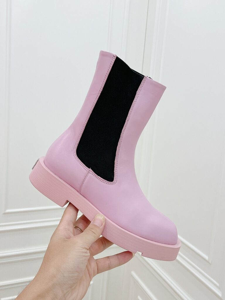 Givenchy Shoe Style 2801154