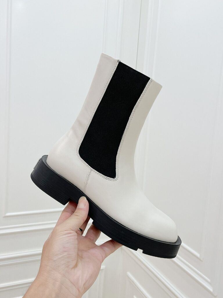 Givenchy Shoe Style 2801154