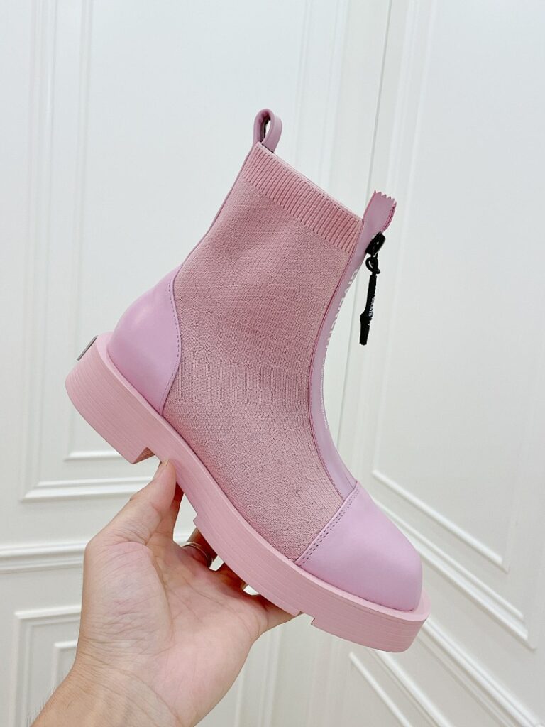 Givenchy Shoe Style 2801154