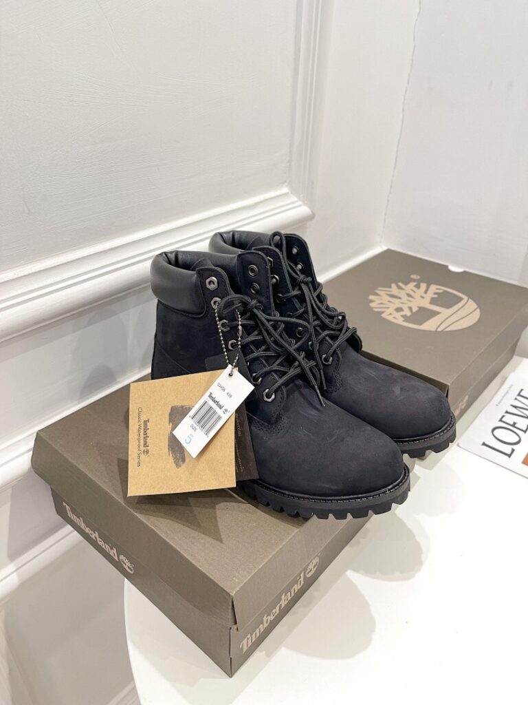 Shoe Style 2501126