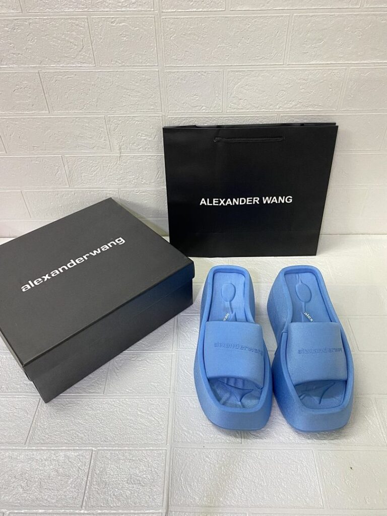 Shoe Style 1902729