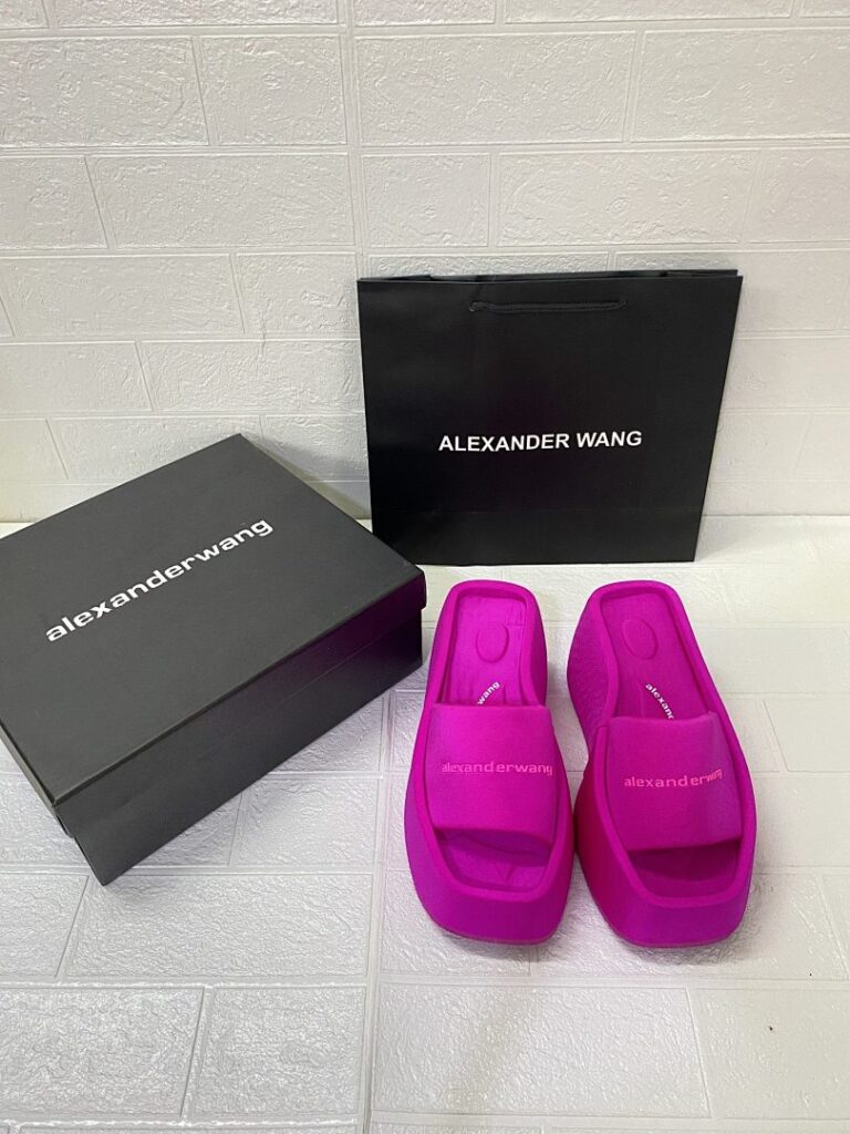 Shoe Style 1902729