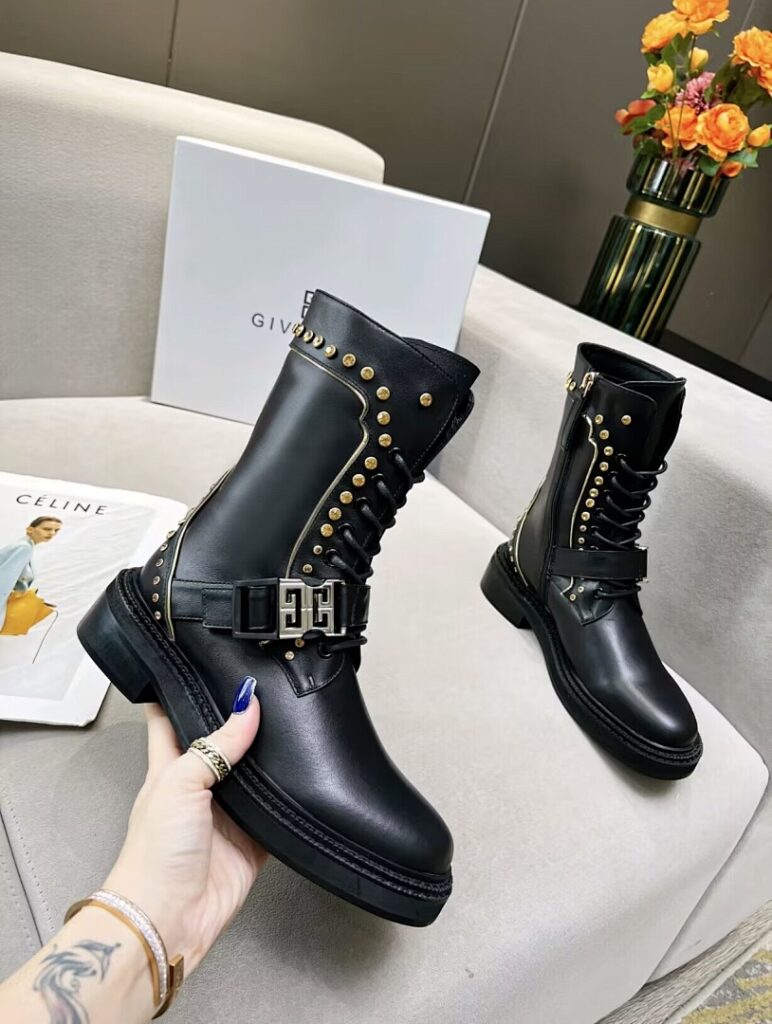 Givenchy Shoe Style 3201018