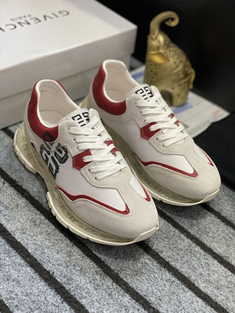 Givenchy Shoe Style 3101127