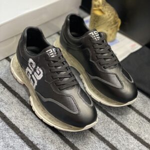 Givenchy Shoe Style 3101127