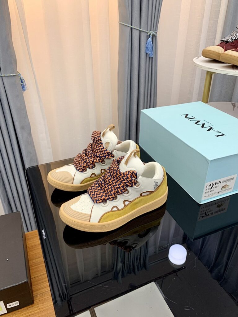 Shoe Style 2903228