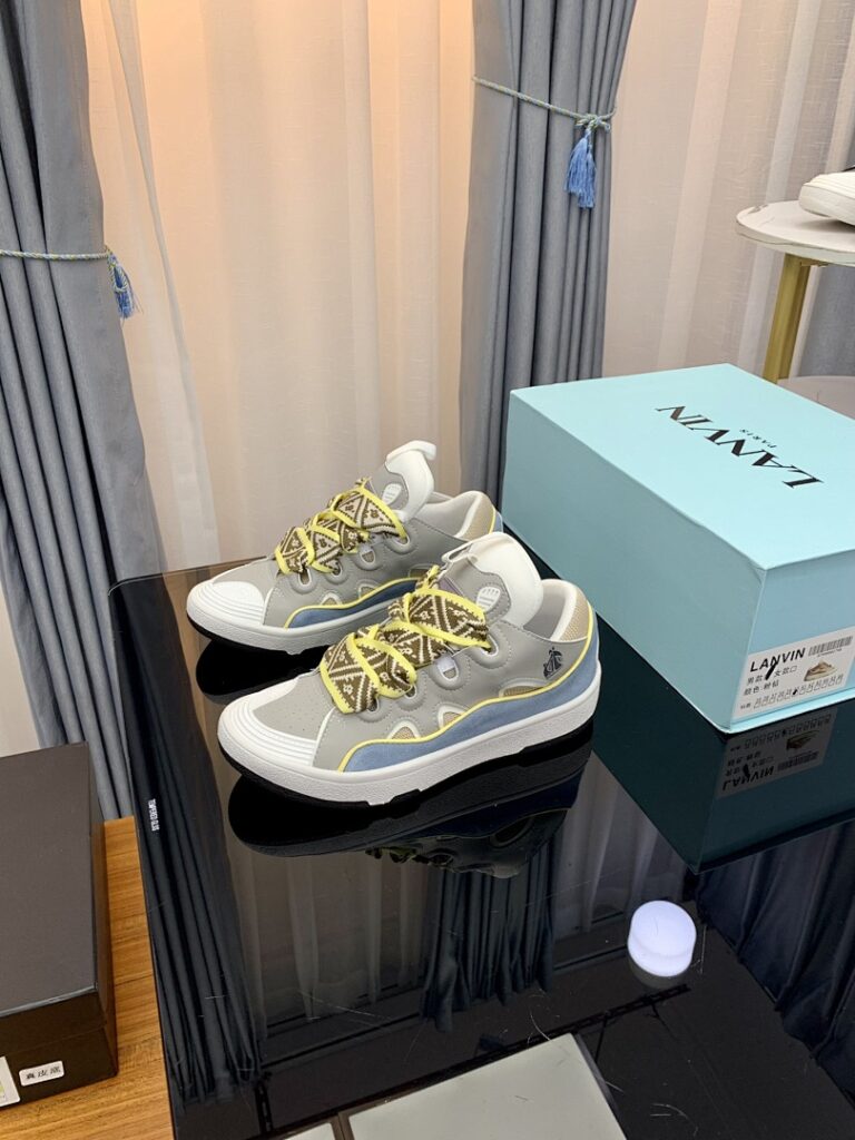 Shoe Style 2903228