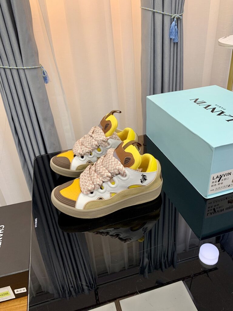 Shoe Style 2903228