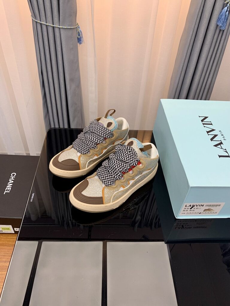 Shoe Style 3303228
