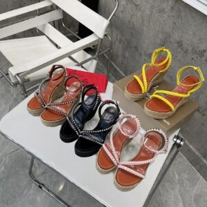 Christian Louboutin Shoe Style 2503301