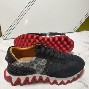 Christian Louboutin Shoe Style 3101130