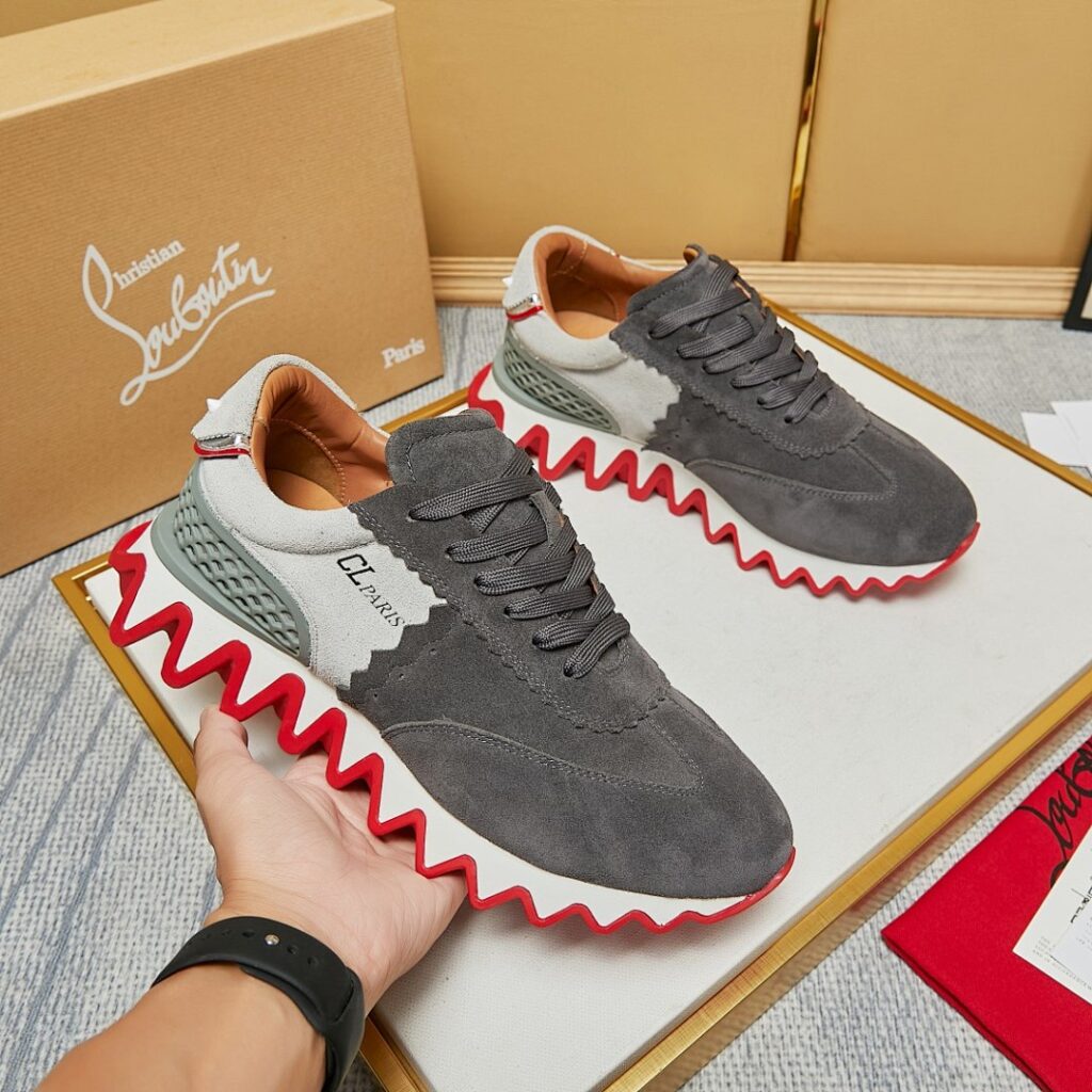 Christian Louboutin Shoe Style 3101130