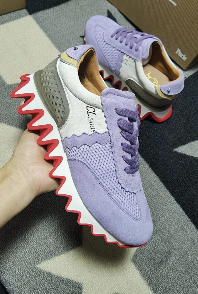 Christian Louboutin Shoe Style 3101130
