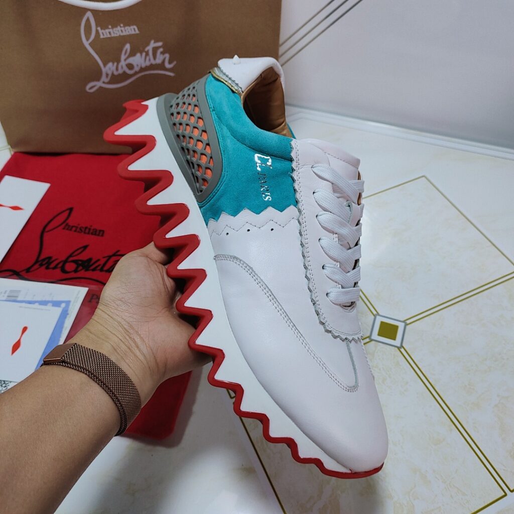 Christian Louboutin Shoe Style 3101130