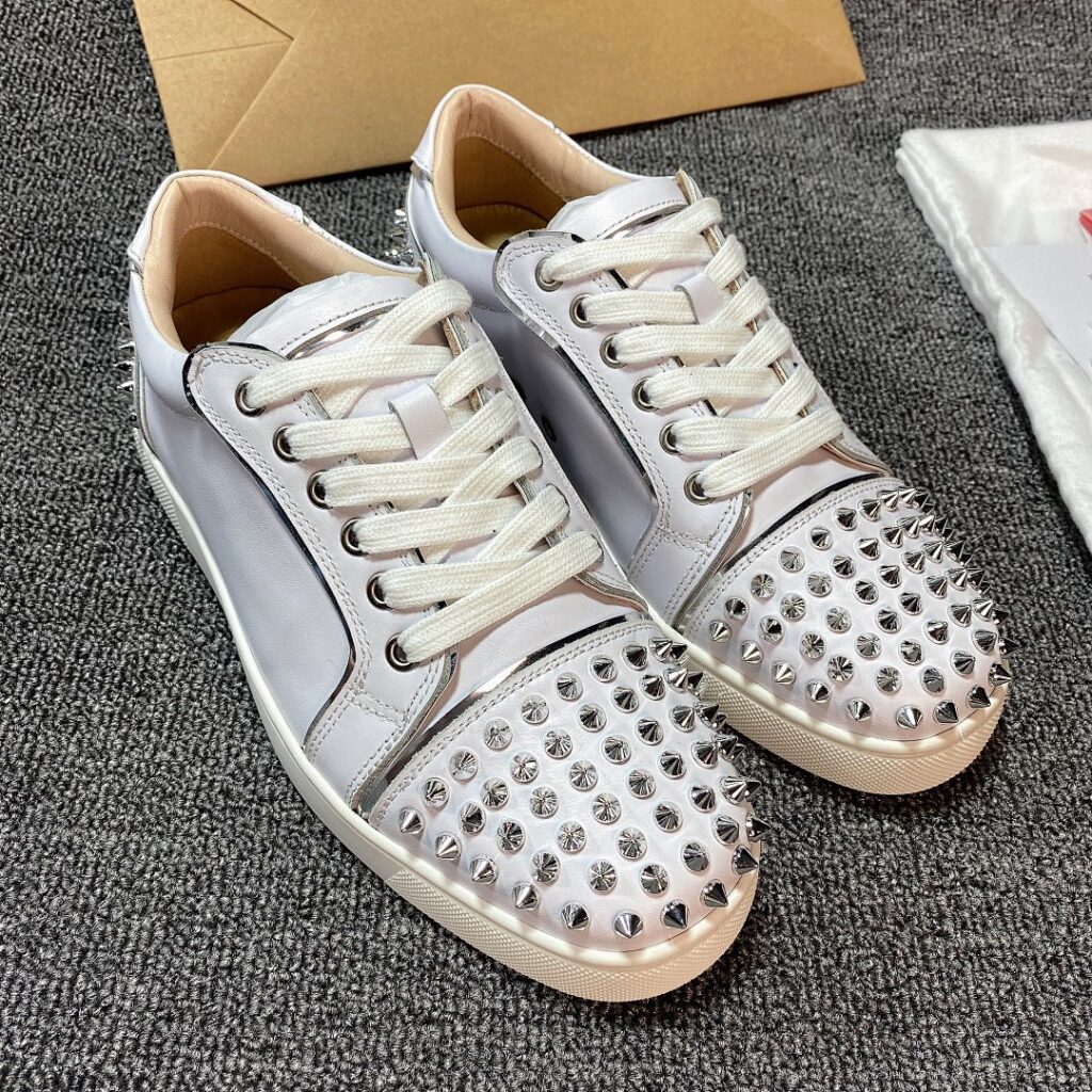 Christian Louboutin Shoe Style 2901130