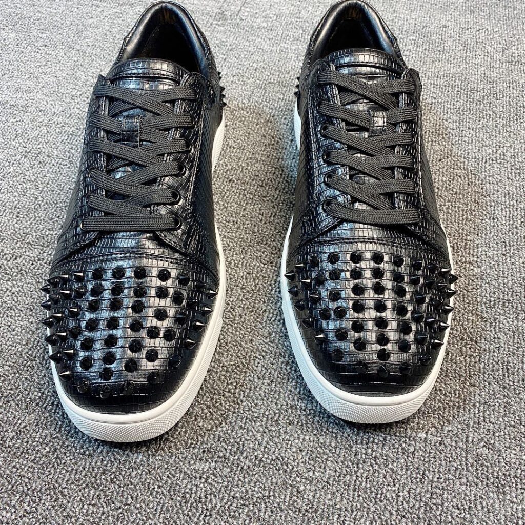 Christian Louboutin Shoe Style 2901130