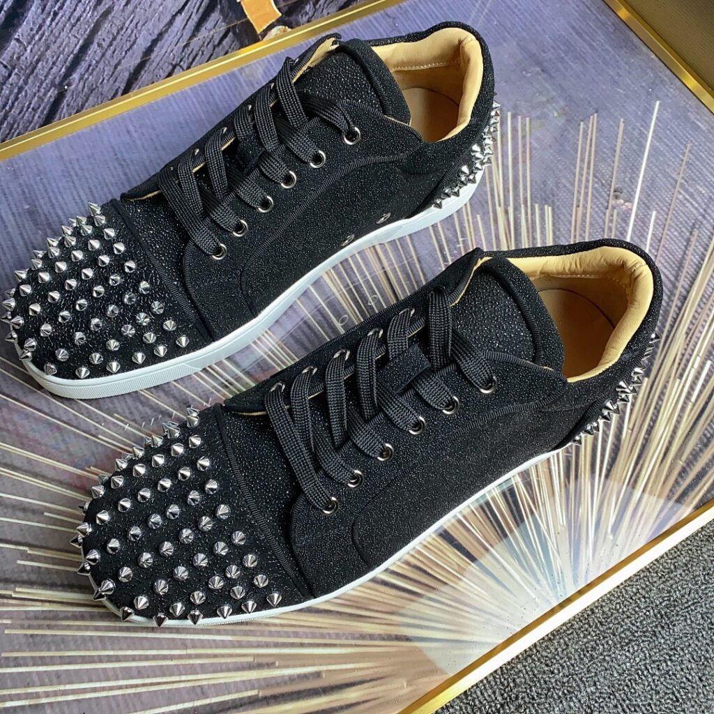 Christian Louboutin Shoe Style 2901130