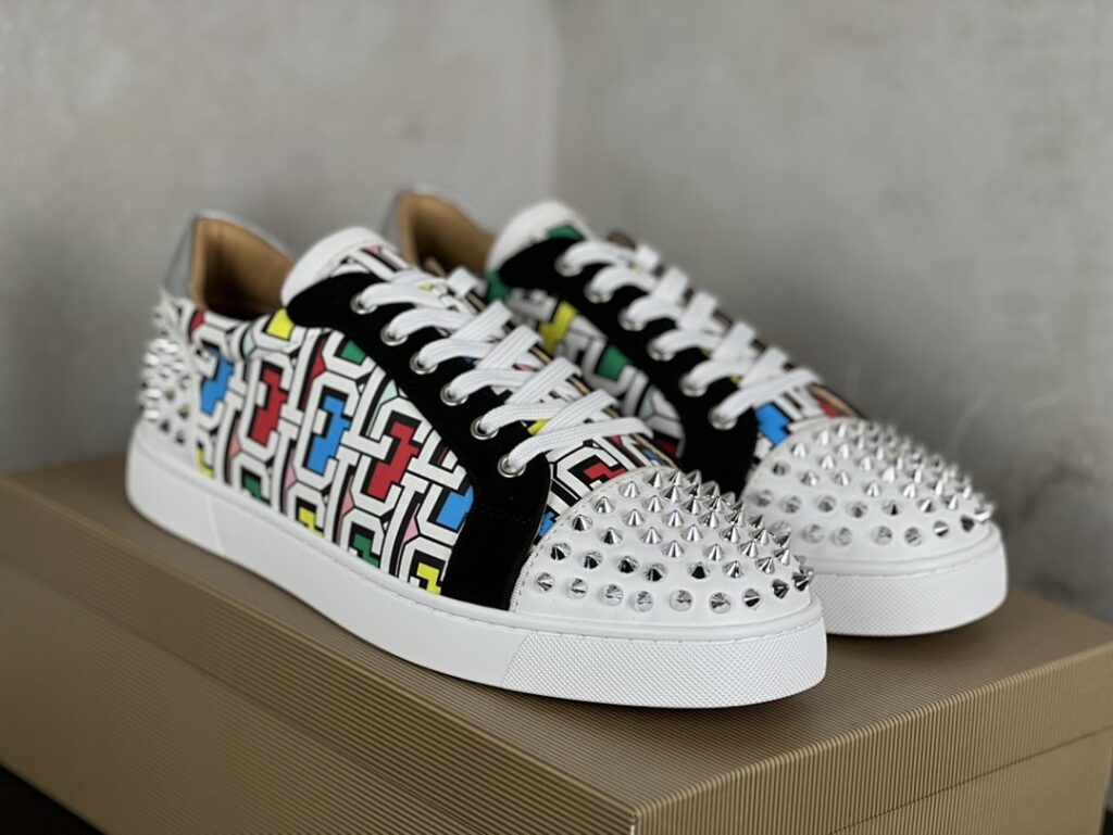 Christian Louboutin Shoe Style 2901130