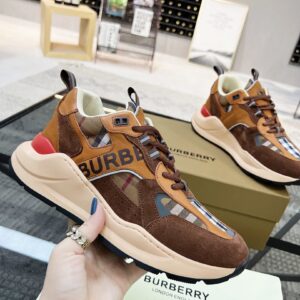 Balenciaga Shoe Style 2401165