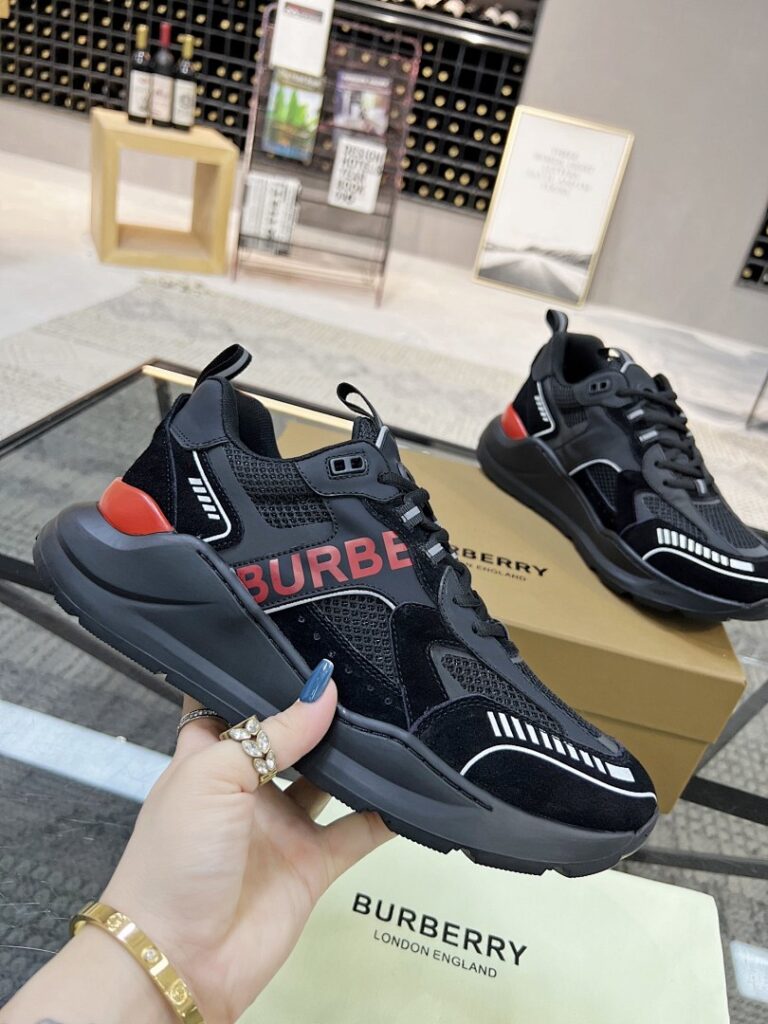 Balenciaga Shoe Style 2401165