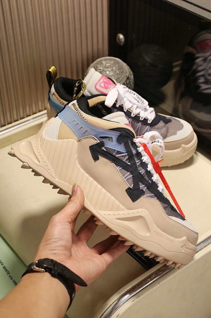 Off-White Shoe Style 2601130