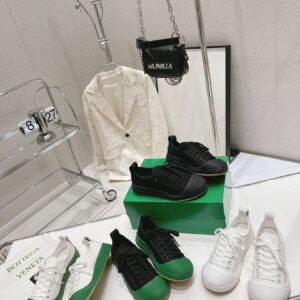 Bottega Veneta Shoe Style 2301150